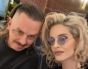 Крај на љубовта: Кели Озборн и Сид Вилсон ја раскинаа свршувачката и ги откажаа плановите за свадба