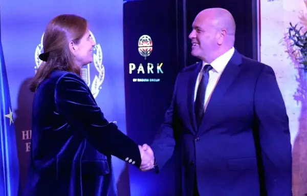 Димитриевски на прием по повод Денот на независноста на Грција (ФОТО)