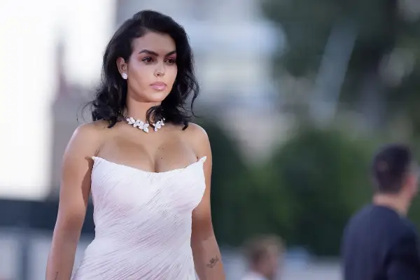 Георгина ги разбесни сите со фотографија од 18 милиони евра: „Вистинска сопруга на фудбалер“