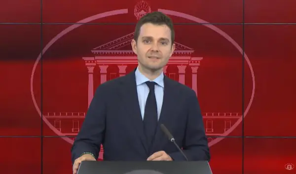 Министерот Муцунски во работна посета на Полска