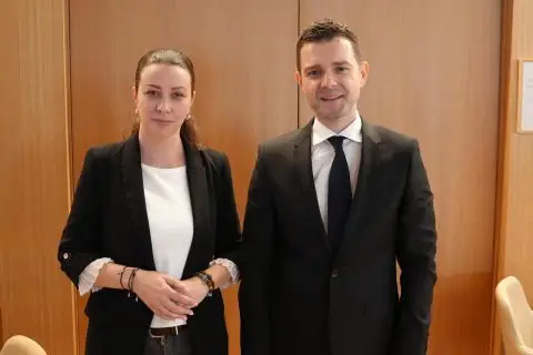 Муцунски оствари средба со европратеничката Јовева