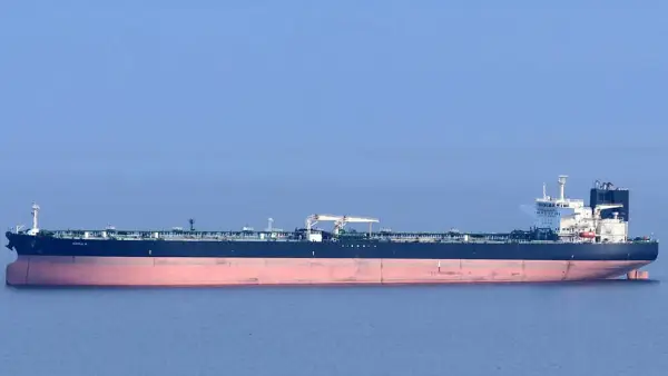 Иран поставува нови услови за минување низ Ормускиот теснец