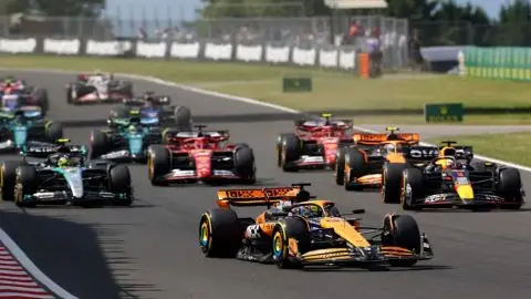 Хелмут Марко: Ако ги одземете стартовите на Ферари, нема ништо интересно што се случува во трките во Формула 1 сезонава