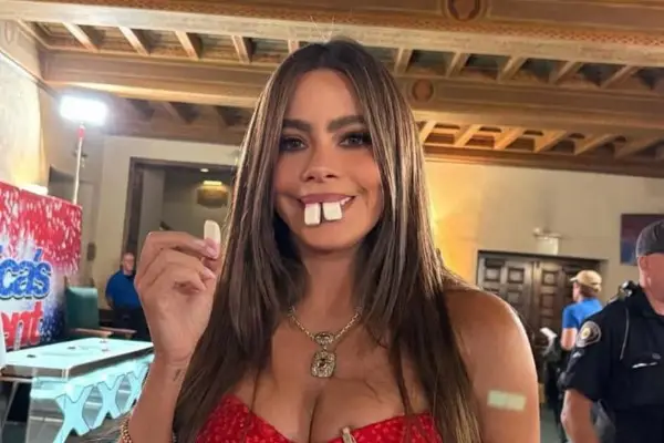 Софија Вергара ги изненади сите со урнебесна снимка (ФОТО)