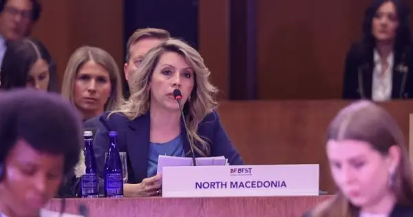 Сопругата на премиерот на самит во Вашингтон што го организира Меланија Трамп