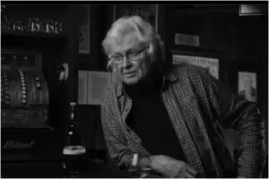 ВИДЕО | Почина чичкото на Анџелина Џоли – беше автор на планетарни хитови, а малкумина знаеја дека се роднини