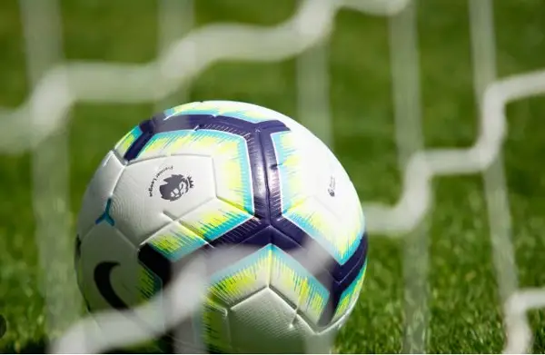 Гардијан: Евертон може да ја тужи Премиер лигата по казната на Челзи