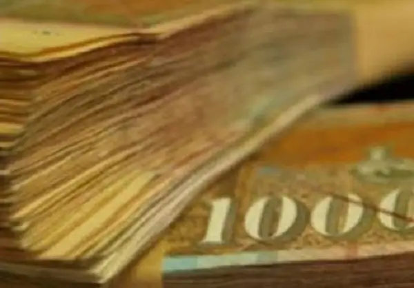 Гувернерот Славески: Денарот е стабилен, институциите се подготвени за навремена реакција