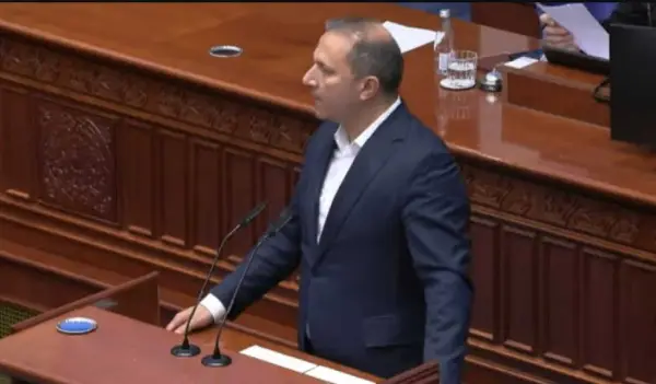 Спасовски до Дурмиши: Зошто владата не презема мерки за бруталното поскапување на прехранбените производи?