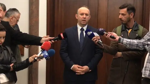 Гаши: Тројцата пратеници на Села ќе бидат регистрирани под ново име штом го достават до собранието