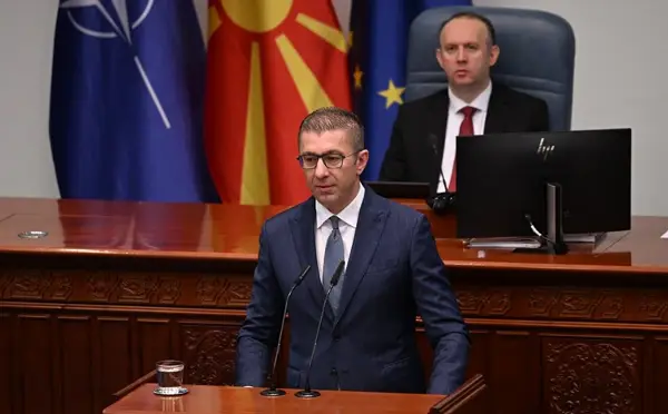 МИЦКОСКИ ДО РЕЏЕПИ: Никој нема против албанскиот јазик, но треба да се знае дека официјалниот јазик во оваа држава е македонскиот