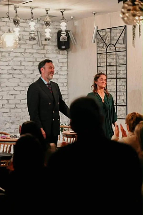 Драмата "љубовни писма" на Недеска и Ангелов ја воодушеви публиката во  книжевниот клуб УТОПИА Битола