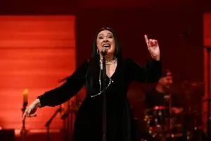 ФОТО | Многу се блиски – Ова со години ги поврзува Калиопи и Мима Караџиќ