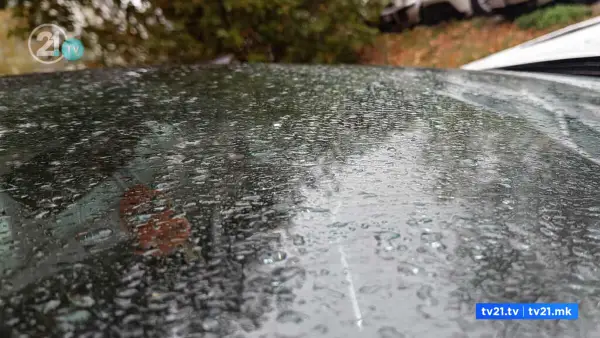 Поради невреме некои патишта во Хрватска се затворени за сообраќај