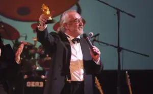 Пет години без Зафир Хаџиманов – сеќавање на уметникот што ги обедини музиката, театарот и поезијата