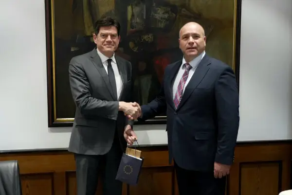 Амбасадорот на ЕУ во посета на Општина Куманово (ФОТО)