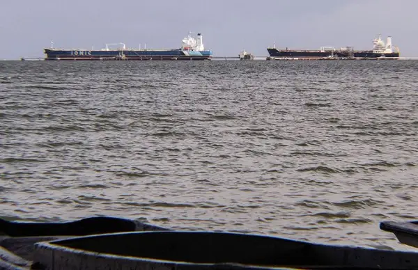 Исламската револуционерна гарда објави дека Ормускиот теснец е заторен за сојзуниците на САД и Израел