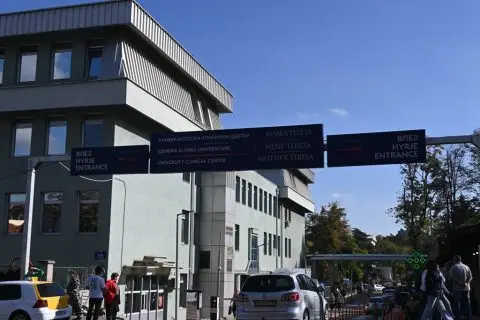 Пациент со возило сакал да прегази вработена во Институтот за трансфузиона медицина