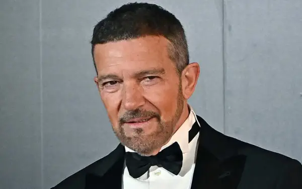 Бандерас проговори за заминувањето од Холивуд: Срцевиот удар беше предупредување 