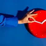 Почнува летното сметање на времето