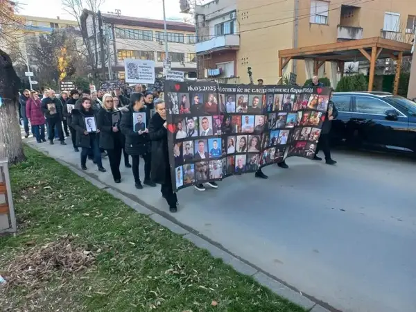 Попладнево нов Марш за ангелите