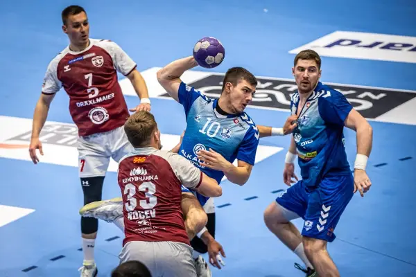 Фаворитите без проблеми до нови бодови