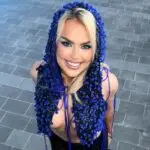 (Фото) Талија на милиметри од скандал