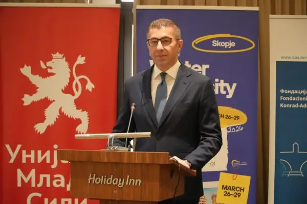 ДОВЕРБАТА ОД ГРАЃАНИТЕ НЀ МОТИВИРА УШТЕ ПОВЕЌЕ ДА РАБОТИМЕ Владата прави сè што е во нејзина моќ да испорача резултати