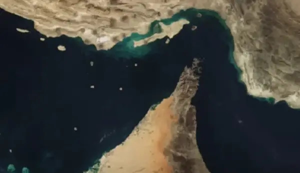 Исламабад: Иран дозволи 20 пакистански бродови да поминат низ Ормуската Теснина