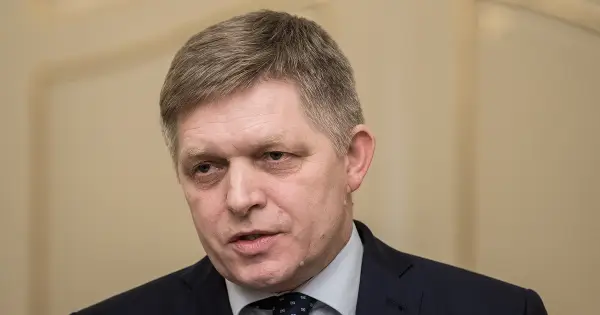 Фицо се закани дека ќе ги блокира новите санкции на ЕУ кон Русија поради блокадата на „Дружба“