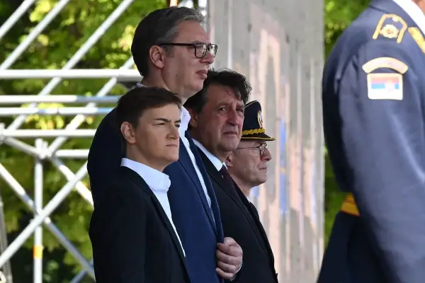 Брнабиќ ја обвини опозицијата: „Не бараат избори за демократија, туку за конфликти“