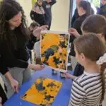 Изложбата „Длабоко во себе“ која е дел од инклузивен креативен проект по повод Меѓународниот ден за подигнување на свеста за лицата со аутизам во Чифте амам