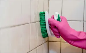 Со овој едноставен трик фугите ќе изгледаат како нови