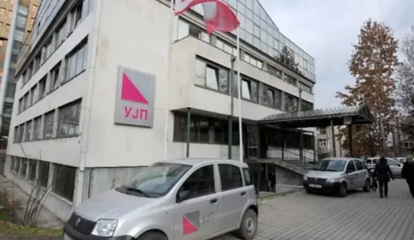 Студенти на удар на УЈП: Се бара данок за парите заработени преку „Work“ во Германија