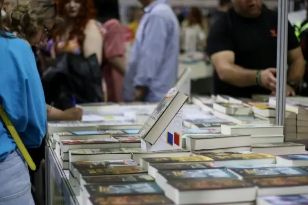 Доаѓа Саемот на книгата, вистинското место љубов со печатените дела