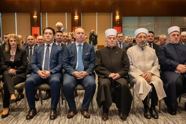 Вицепремиерот Беким Сали учествува на Самитот на верските заедници на Балканот