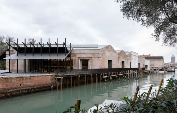 Како да се обнови историјата без носталгија - повторно отворен централниот павилјон на Венециското биенале