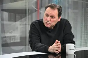 ВИДЕОИНТЕРВЈУ | Горазд Чаповски: Вештачката интелигенција помага, но на музиката ѝ треба душа