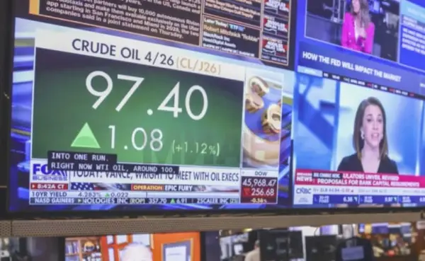Цената на нафтата падна на помалку од 100 долари по барел по најавата за крај на војната на Блискиот Исток