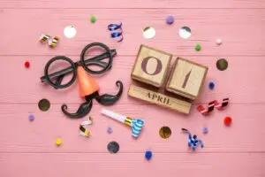 Денот на шегата – 1 април: Од каде потекнува традицијата и зошто сè уште нè забавува?