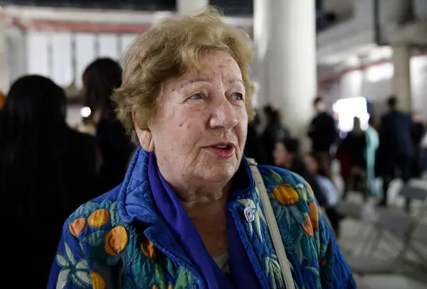 И историјата на облеката е важна, вели Зорка Тодорова-Младеновиќ