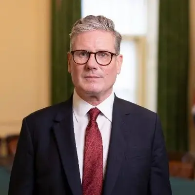 Стармер по заканите на Трамп: НАТО е најефикасен сојуз, нема да бидеме вовлечени во војна со Иран