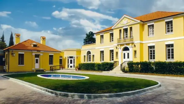 Американската амбасада во Тирана објави безбедносна  тревога за можни ирански напади во Албанија