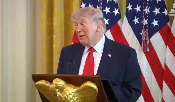 Трамп: Би направил многу повеќе ако бев крал