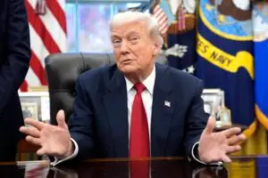 ВИДЕО | Трамп: Целиот свет гледа и не може да поверува колку сме моќни и брилијантни