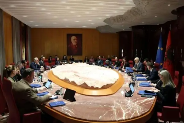 Амбасадата на САД во Тирана со предупредување до американските граѓани во Албанија