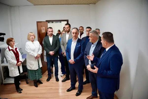 Пуштен во употреба најсовремен апарат за откривање остеопороза на Клиниката ТОАРИЛУЦ во Мајчин дом