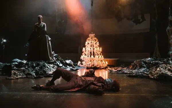 Овации за словенечкиот „Амадеус“ на Александар Поповски во МНТ: Моцарт е генијален исто како на филм