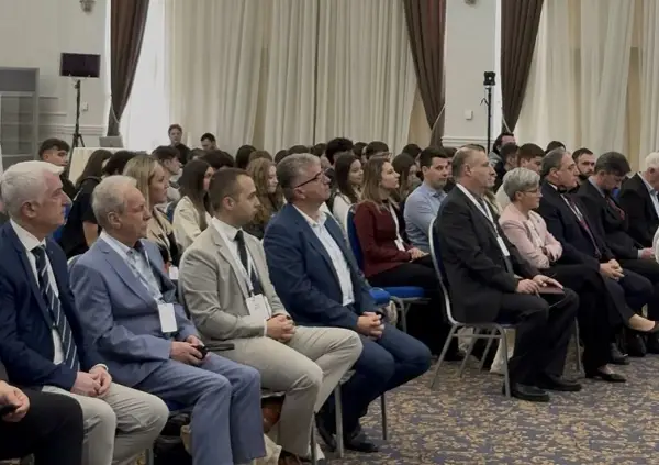 Од анализи до акција: придонес на младите кон политики за чист воздух