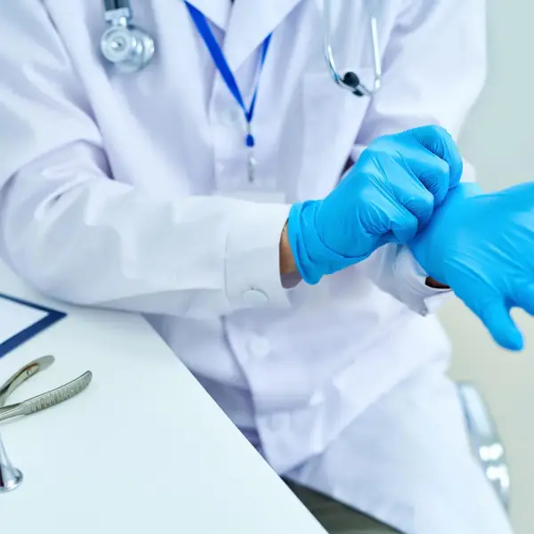 Герасимовски: Бесплатни здравствени консултации во Центар на 6 април